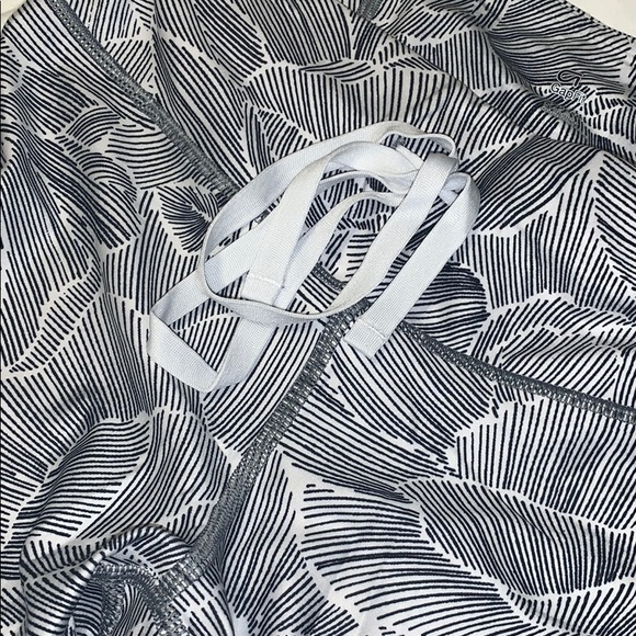 GapFit Eclipse Leggings - Picture 3 of 3